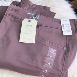 Maurices Jeans - *NWT* Lilac Skinny Jeggins Maurices Jeans - *NWT* Lilac Skinny Jeggins